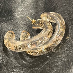 Louis Vuitton Inclusion Hoop Earrings - LK0121